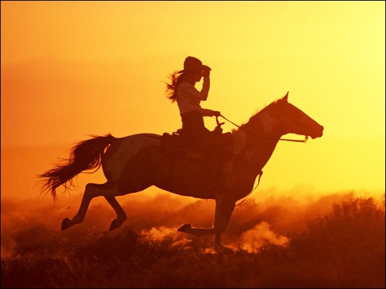 woman_riding_horse