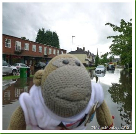 Cars in Bilbrook floods