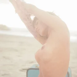 Natalia Paris Desnuda – Fotos Natalia Paris Revista SoHo Foto 16