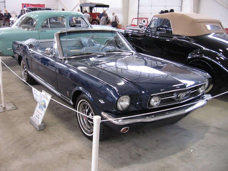 [IMG_4799-1966-Ford-Mustang-GT-Conver%255B1%255D.jpg]
