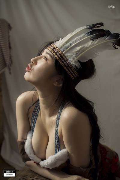 LEEHEE EXPRESS – LEBE-014 Woo