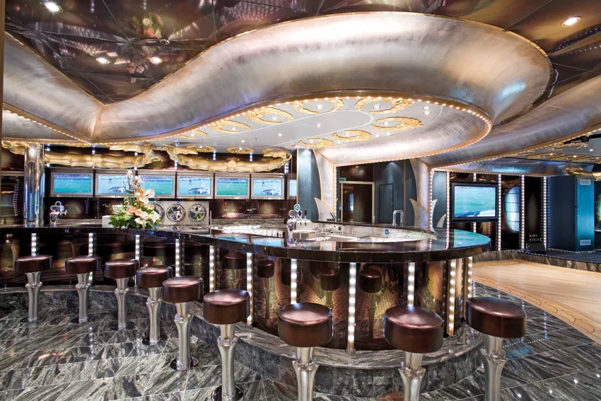 Costa-Serena-Victoria-Sports-Bar - The TV screens at Victoria Sports Bar, on deck 5 of Costa Serena, broadcasts various sporting events.