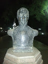 Busto Manuel Belgrano