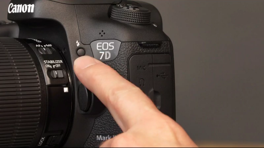 Canon 7D Mark II by QuickPro Screen 4