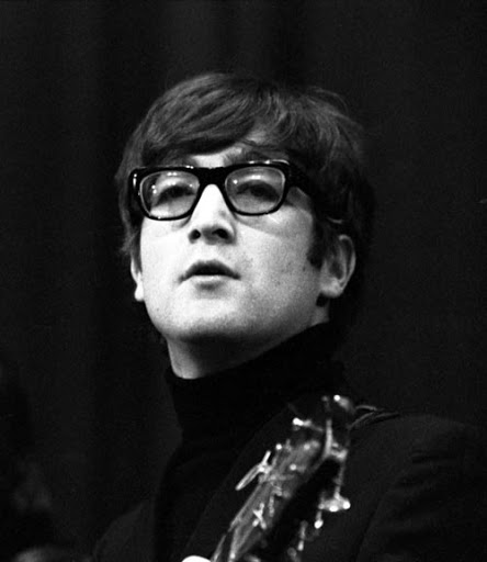 Vuelven las gafas de John Lennon: el regreso de la leyenda. | Blickers