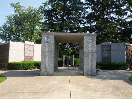Marion Cemetery Seasons Mausoleum