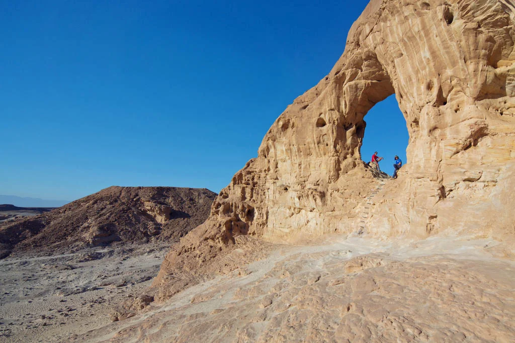 hiking-negev-desert-Israel - Hiking in the Negev Desert, Israel.