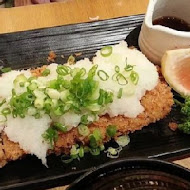 勝博殿日式豬排專賣(南港中信店)