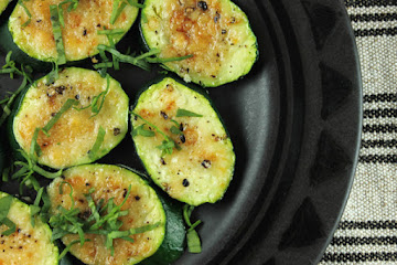 5-Ingredient Parmesan Zucchini
