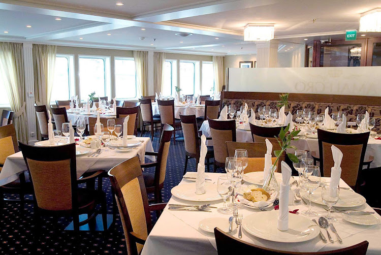 Dine in the sophisticated restaurant on board AmaLegro as you sail itineraries along the Seine from Normandy to Paris.