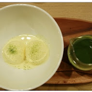 Uzna Omom 杏桃鬆餅屋(中壢大江店)