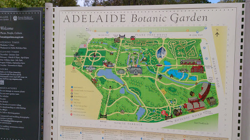 Adelaide Botanic Garden Entrance