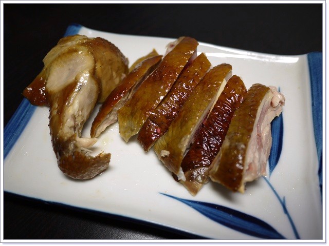 [試吃]台北內湖 金口福醉雞燻雞專賣店～新鮮多汁中的煙燻香