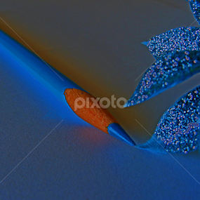 by Kerry  Milligan - Artistic Objects Education Objects