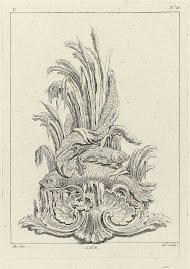 Ornament met schelp, vissen, waterslang, net en riet