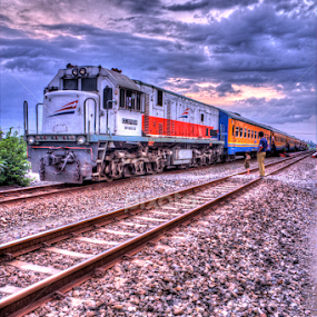 stop the train by Kresna Putra - Transportation Trains