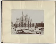 Voorgevel van de Dom van Milaan met het Domplein ervoor