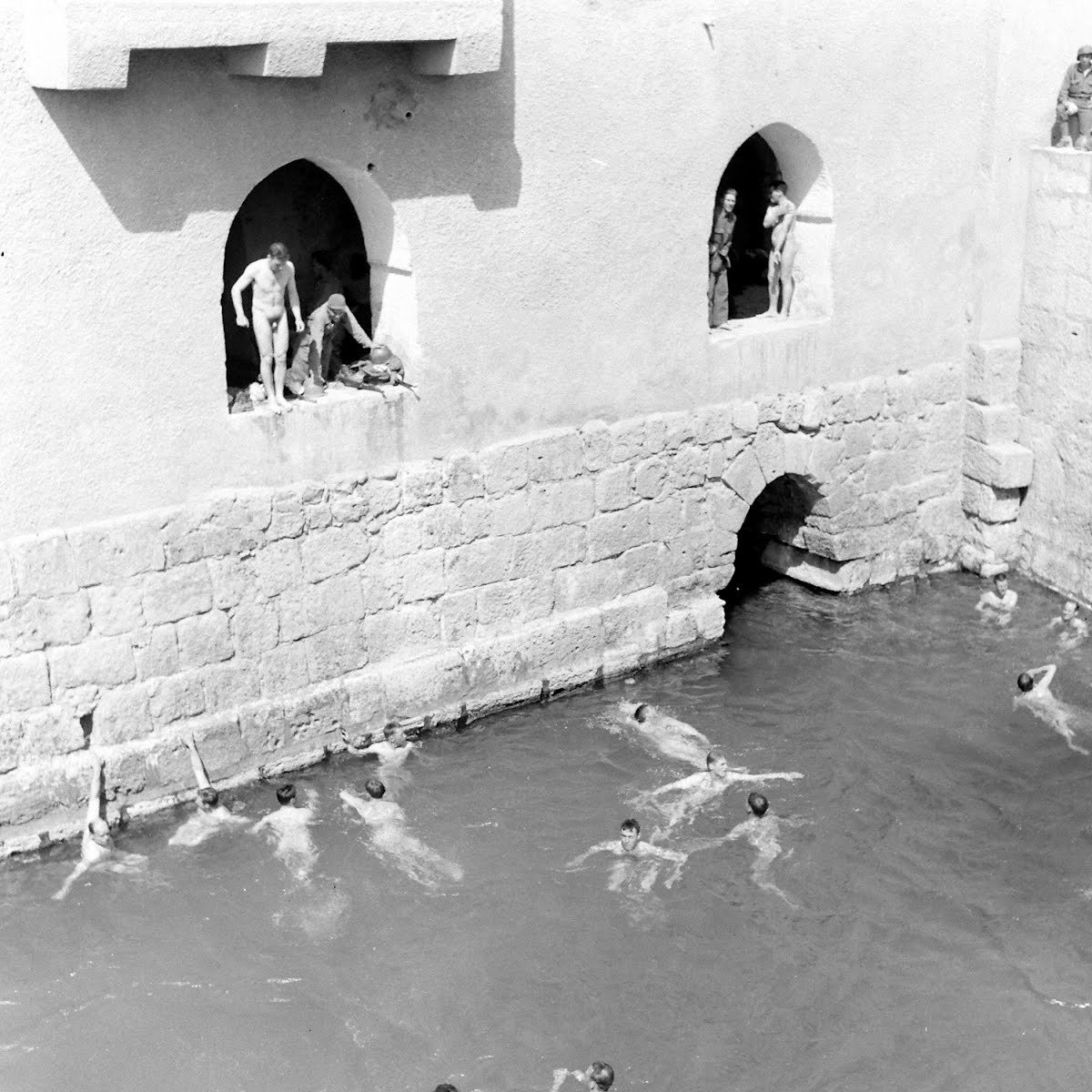 Soldiers Swim In Roman Baths At Gafsa Eliot Elisofon — Google Arts
