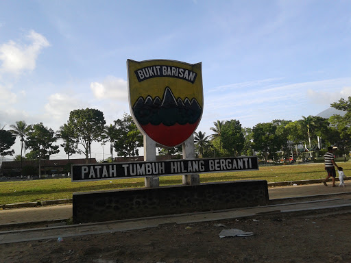 Tugu Patah Tumbuh Hilang Berganti Portal In Bukittinggi West Sumatra Indonesia Ingress Intel