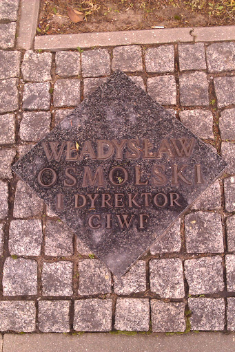 Wladyslaw Osmolski Monument