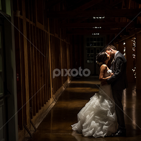 shine by Brian Mullins - Wedding Bride & Groom