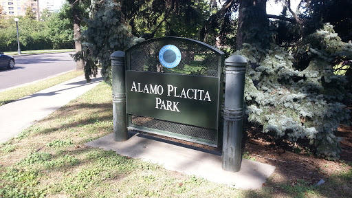 Alamo Placita Park