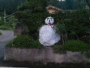 雪だるま像(Yukidaruma Statue)