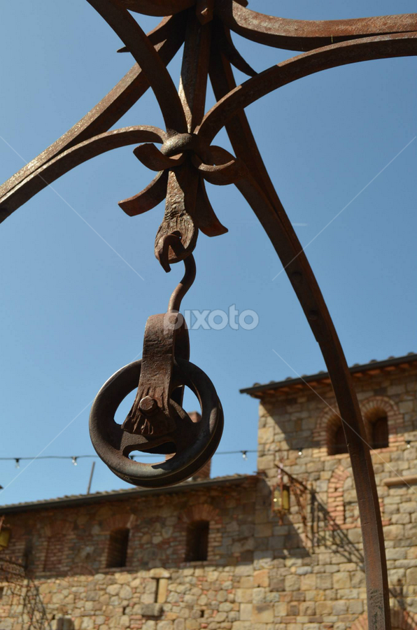 Well Pulley, Other Exteriors, Buildings & Architecture