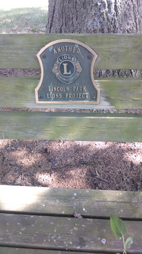 Lincoln Park Lions Club Memorial Bench