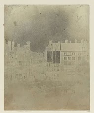 Gezicht vanuit het huis van de fotograaf richting logement Rondeel, Amsterdam