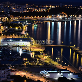 Setúbal Bay by night by Maria Ferreira - Landscapes Waterscapes