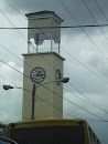 Cross Roads Clock