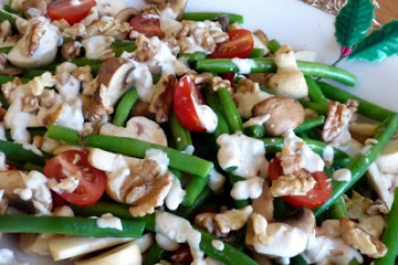 Marinated Mushroom, Green Bean, Cherry Tomato &amp;amp; Walnut Salad