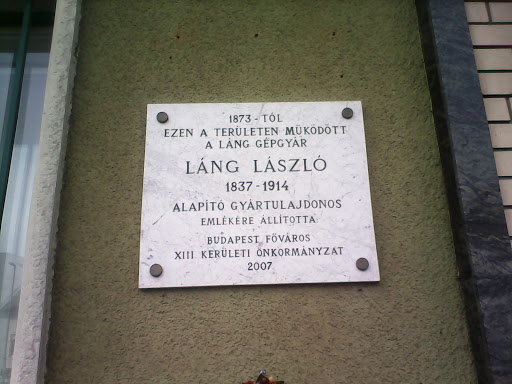 Láng László Emléktábla