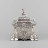 Lidded goblet and jewel casket