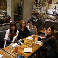 September Café 九月咖啡