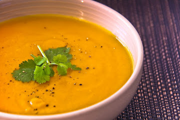 Vegan Carrot and Coriander Soup