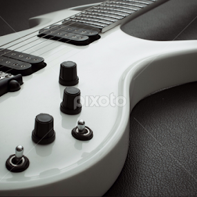 by Fendy Tjandra - Artistic Objects Musical Instruments