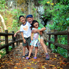 by Patrick Simon - People Family