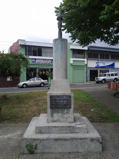 Monumento Calle Juan Santa María