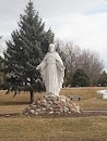 Lakeview Welcome Statue