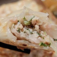 鉄井家焼き餃子