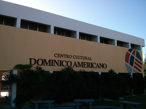 Centro Cultural Dominico Americano