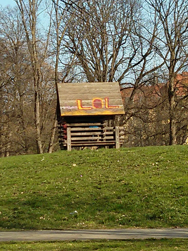 Holzhütte, Kinderspielplatz Graz-Augartenpark