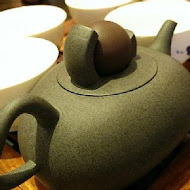 Leslie pâtisserie & bistro 雷斯理