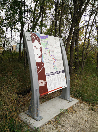 Sentier Gabrielle-Roy Trail Marker