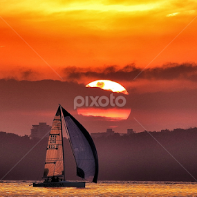 Corum by Edson Leguth - Sports & Fitness Watersports