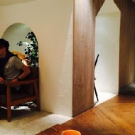 Uzna Omom 杏桃鬆餅屋(中壢大江店)