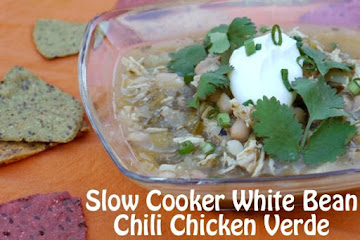 Slow Cooker White Bean Chicken Chili Verde