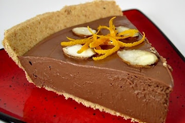 Chocolate a l’Orange Mousse Pie